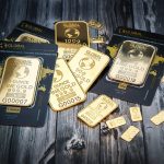 Gold rises