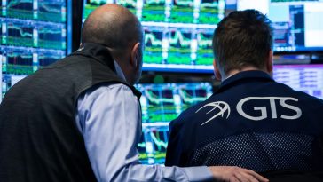 107057421 NYSE Trading Floor OB Photo 220506 CC PRESS 5